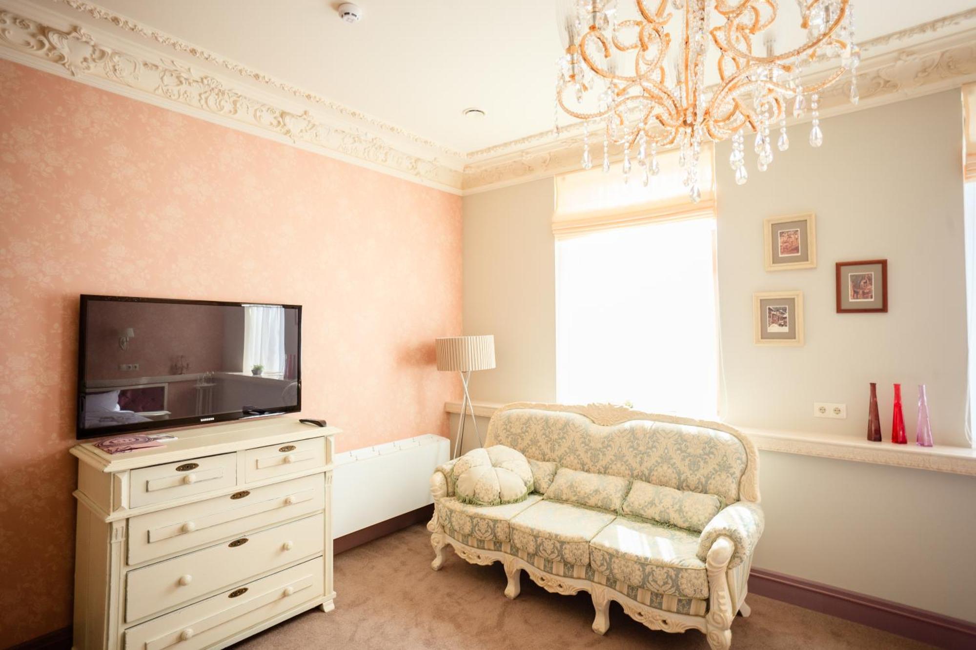 Hotel 19 Kharkiv Extérieur photo